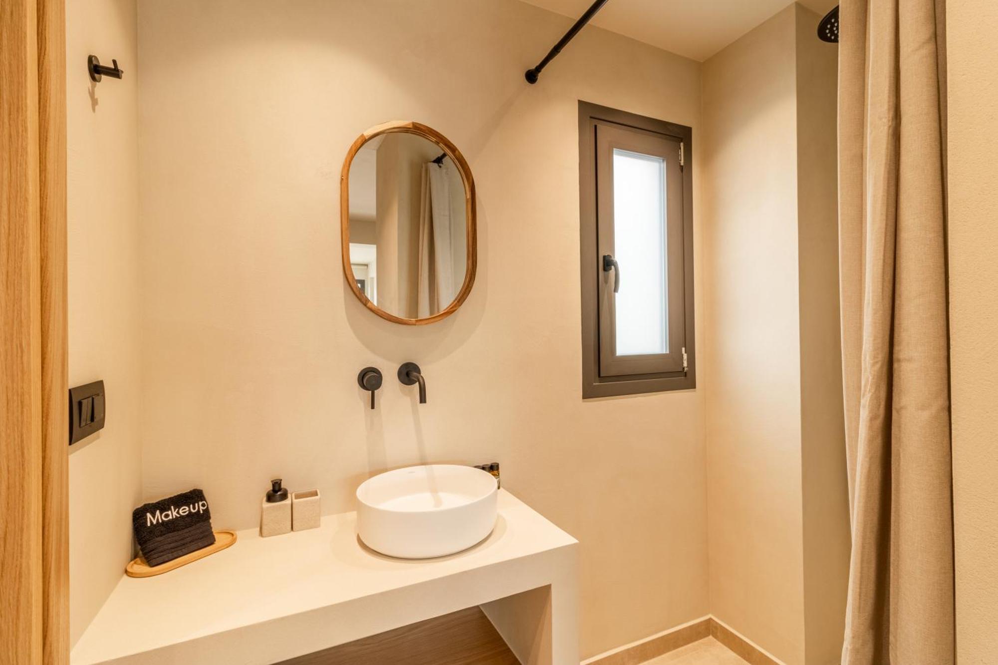 Adorno Private Suites Only Adults & Kids 12 Plus Vrasná Exterior foto